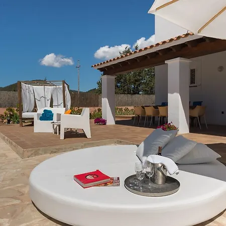 Villa Mercedes